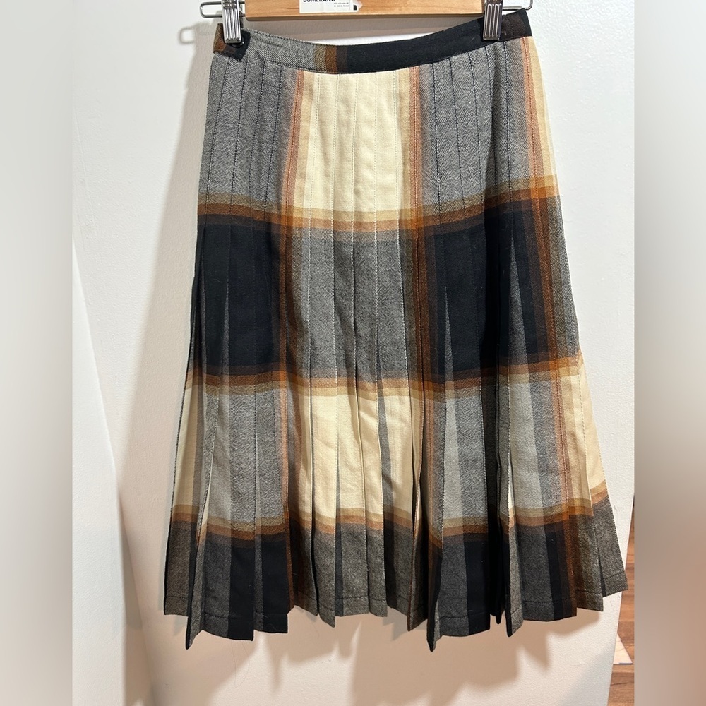 Vintage Highland Queen reversible Plaid wool Skirt - Picture 2 of 6